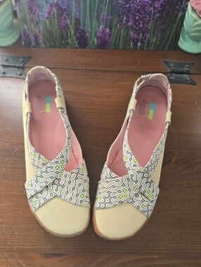Beige, Pink, Green Women's Slingback Canvas Flats